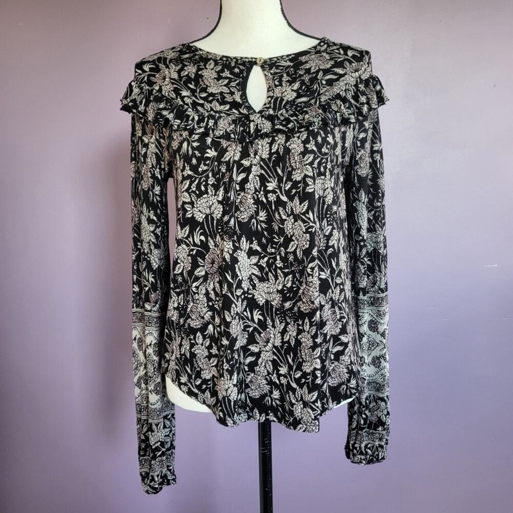 Lucky Brand Knitted Floral Ruffle Flounce Keyhole Neckline Long Sleeve Boho Top